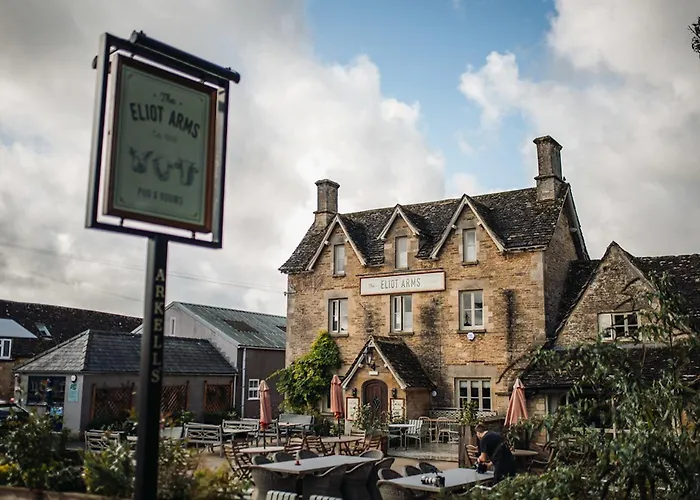 Eliot Arms