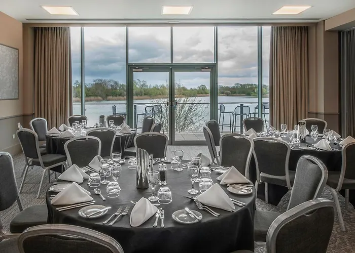 De Vere Cotswold Water Park